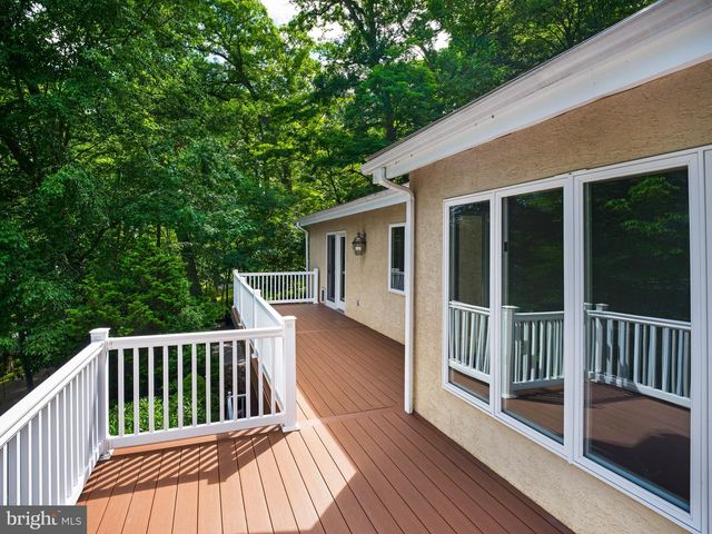 3300 SAWMILL RD, Newtown Square, PA 19073