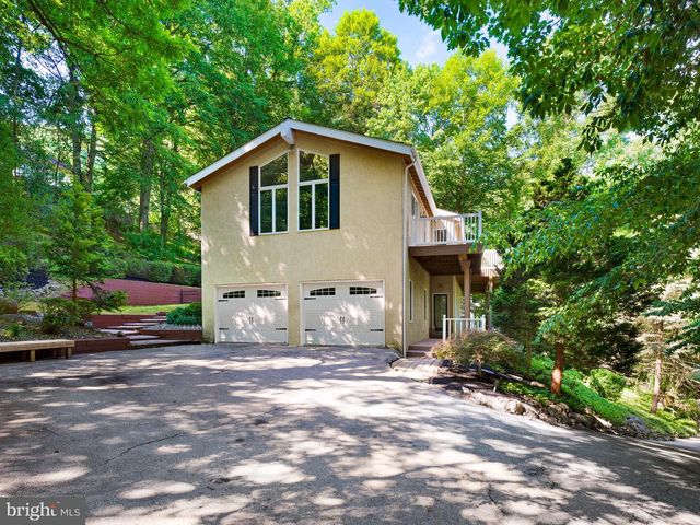 3300 SAWMILL RD, Newtown Square, PA 19073