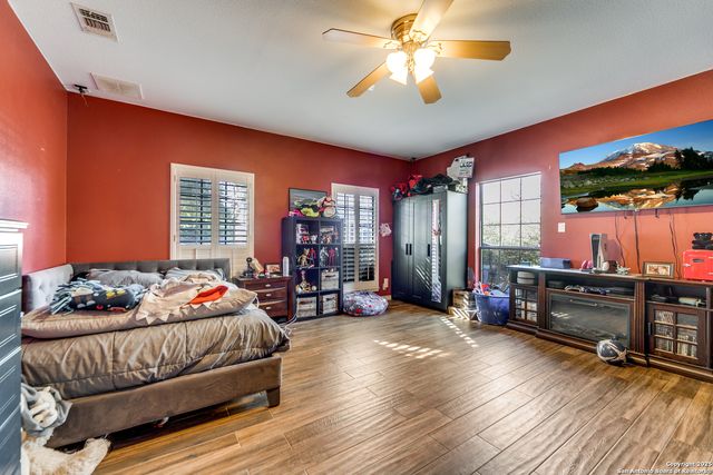 425 River Mountain, Boerne, TX 78006