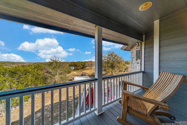 425 River Mountain, Boerne, TX 78006