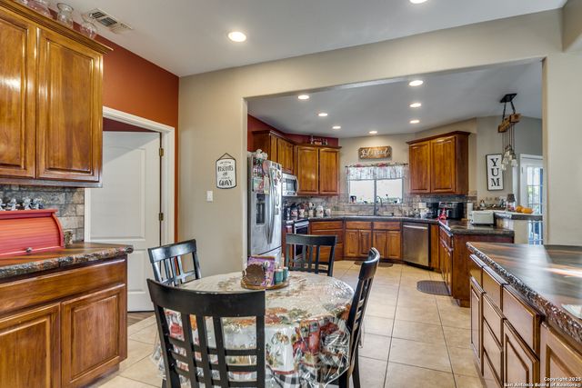 425 River Mountain, Boerne, TX 78006