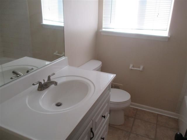203 N Christine Circle, Mt Clemens, MI 48043
