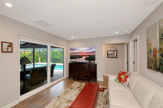 157 LOOKOUT POINT DRIVE, Osprey, FL 34229