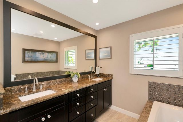 157 LOOKOUT POINT DRIVE, Osprey, FL 34229