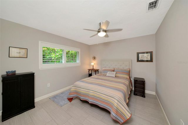 157 LOOKOUT POINT DRIVE, Osprey, FL 34229
