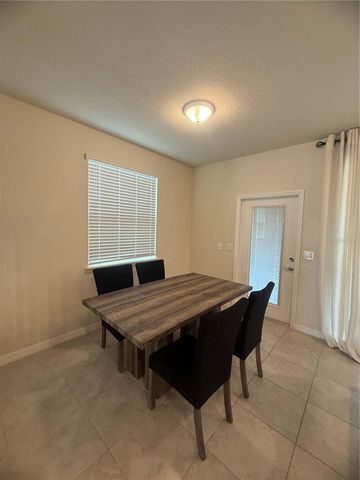 3942 LANA AVENUE, Davenport, FL 33897