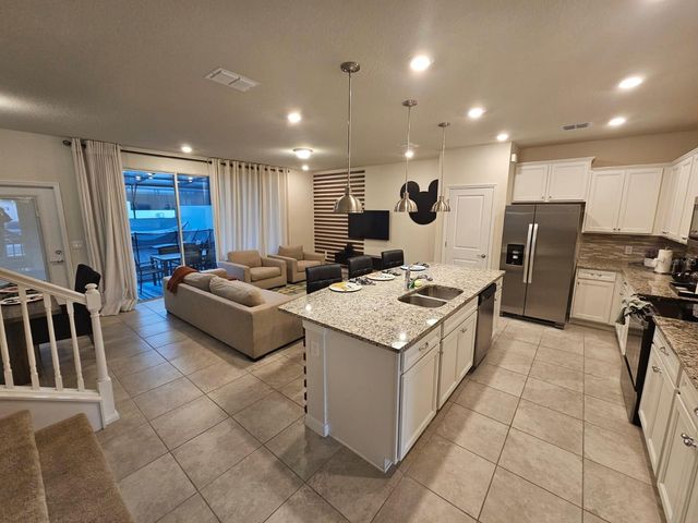 3942 LANA AVENUE, Davenport, FL 33897