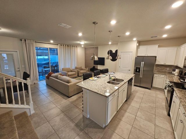 3942 LANA AVENUE, Davenport, FL 33897
