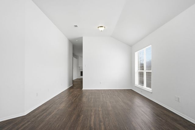 1000 Caleb Street, Burleson, TX 76028