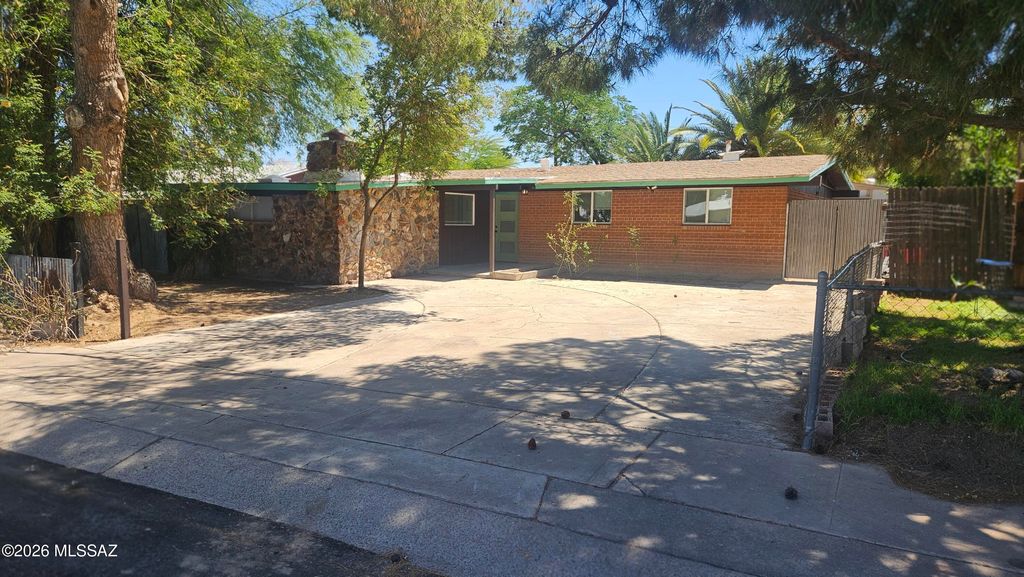 4410 N Alicia Avenue, Tucson, AZ 85705
