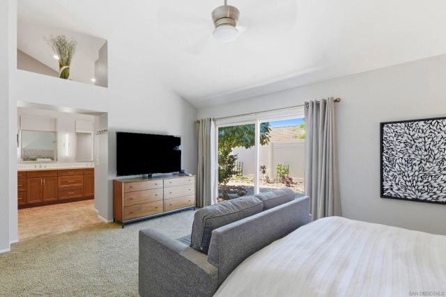 18324 Hampshire Ln, San Diego, CA 92128