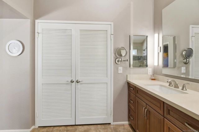 18324 Hampshire Ln, San Diego, CA 92128