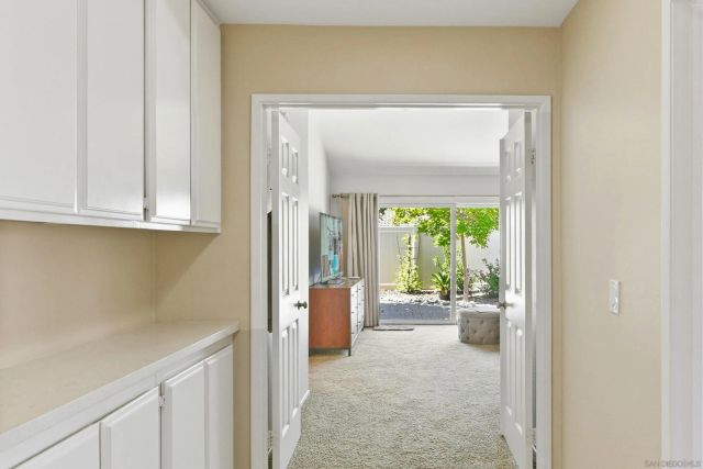 18324 Hampshire Ln, San Diego, CA 92128