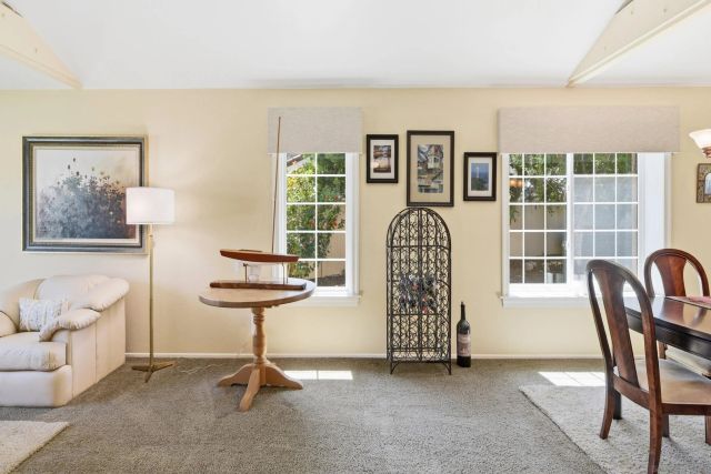 18324 Hampshire Ln, San Diego, CA 92128