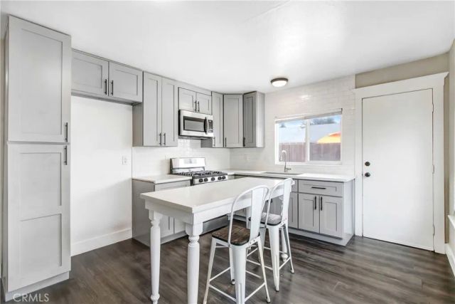 2526 Birch, San Bernardino, CA 92410