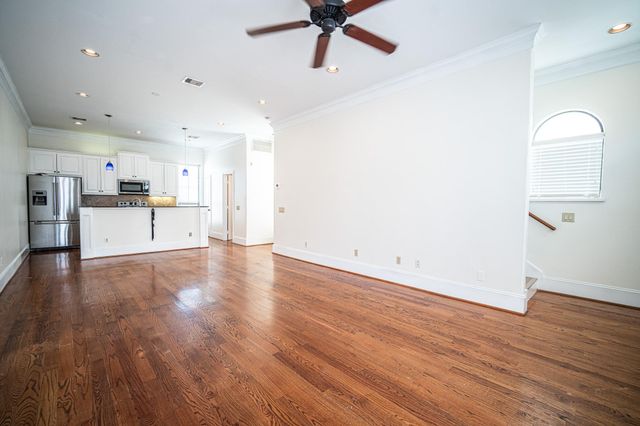 3119 Fairdale Oaks E, Houston, TX 77057