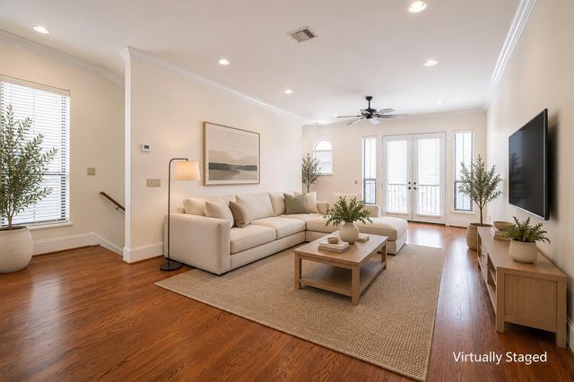 3119 Fairdale Oaks E, Houston, TX 77057