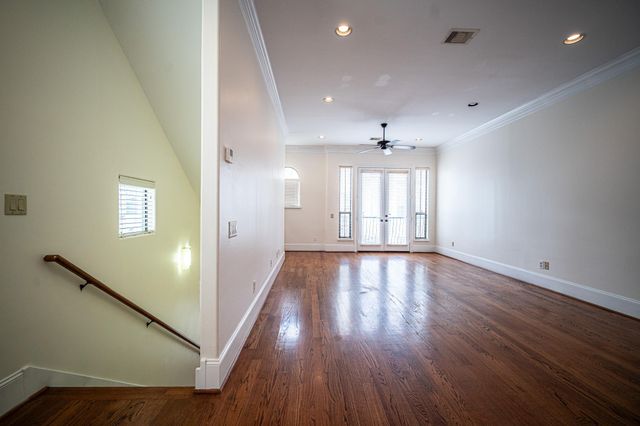 3119 Fairdale Oaks E, Houston, TX 77057