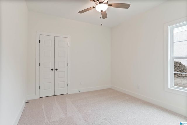 154 SHILOH CREEK DRIVE, Calera, AL 35040