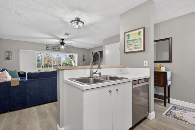 10156 Royal Palm Boulevard 504-5, Coral Springs, FL 33065