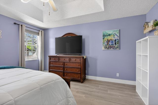 10156 Royal Palm Boulevard 504-5, Coral Springs, FL 33065