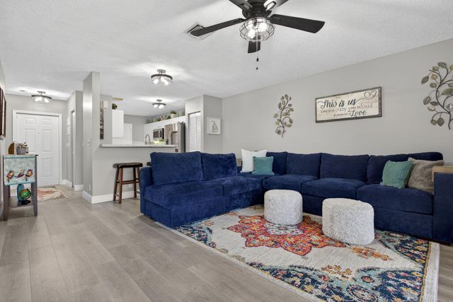 10156 Royal Palm Boulevard 504-5, Coral Springs, FL 33065