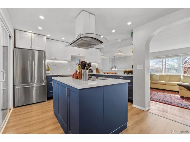 13436 Fitzsimons Way, Aurora, CO 80011