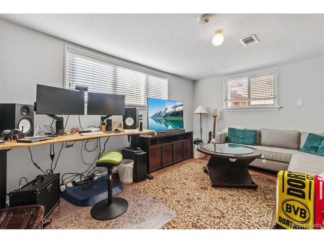 13436 Fitzsimons Way, Aurora, CO 80011