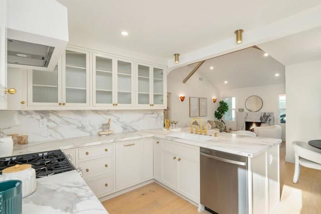 1715 Cedar St, Santa Monica, CA 90405