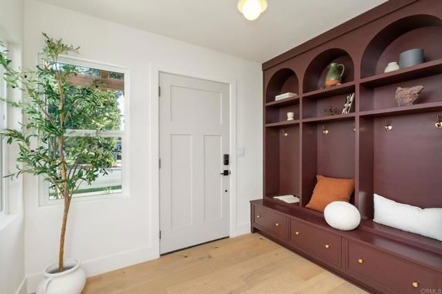 1715 Cedar St, Santa Monica, CA 90405