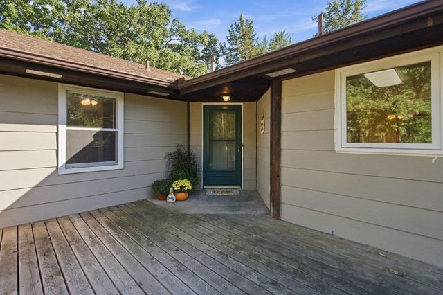 20350 Jewel Avenue N, Forest Lake, MN 55025