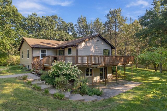 20350 Jewel Avenue N, Forest Lake, MN 55025