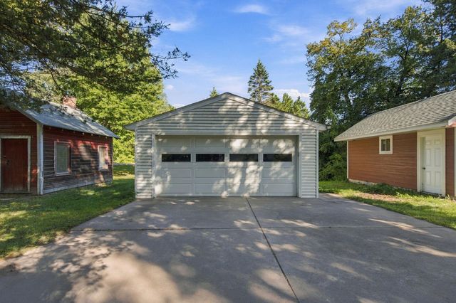 20350 Jewel Avenue N, Forest Lake, MN 55025