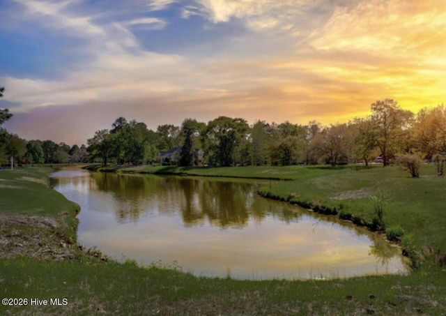 178 Maple Creek Drive, Wallace, NC 28466