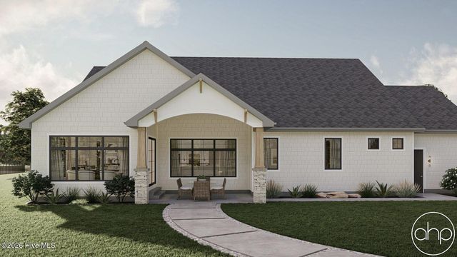 178 Maple Creek Drive, Wallace, NC 28466