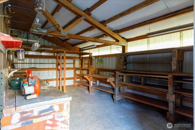 1321 Orchard Loop, Oak Harbor, WA 98277