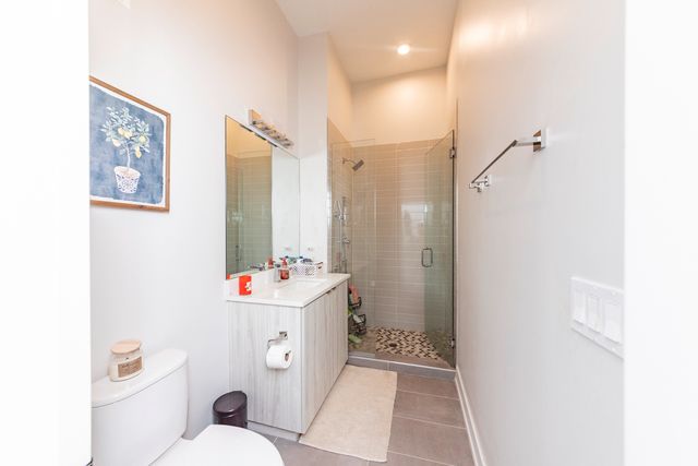 2317 N Clark Street 207, Chicago, IL 60614