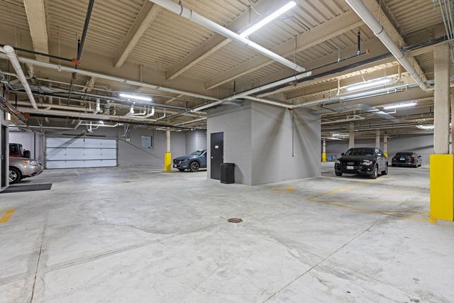2317 N Clark Street 207, Chicago, IL 60614