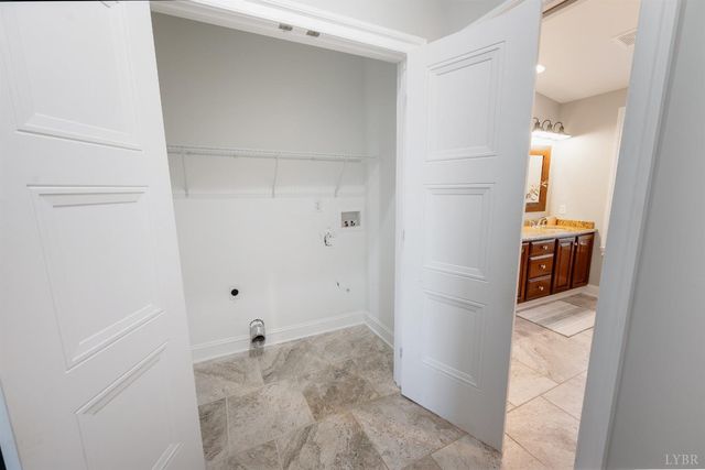 1818 Owl Town RD, Bedford, VA 24523