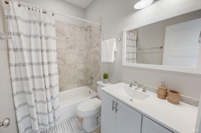 1818 Owl Town RD, Bedford, VA 24523