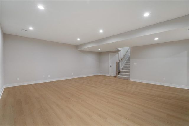 24195 W 91st Terrace, Lenexa, KS 66227