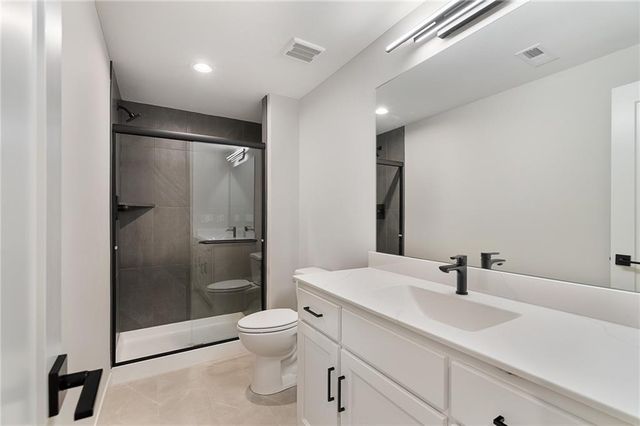 24195 W 91st Terrace, Lenexa, KS 66227