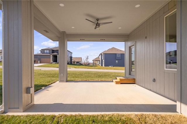 24195 W 91st Terrace, Lenexa, KS 66227