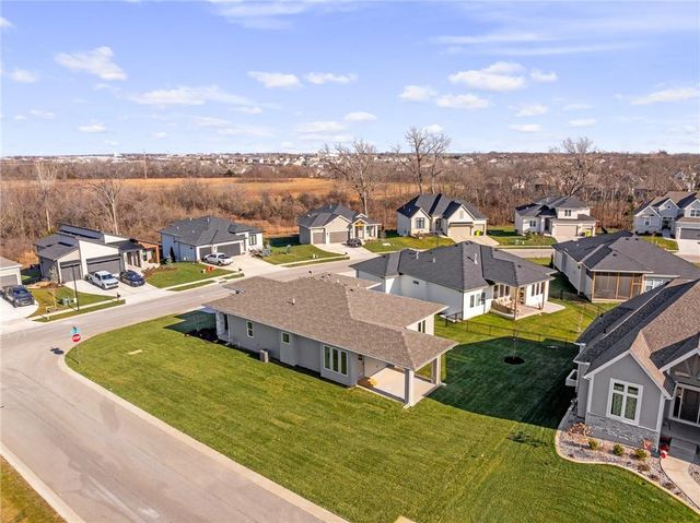 24195 W 91st Terrace, Lenexa, KS 66227