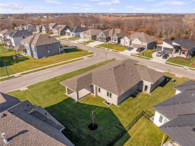 24195 W 91st Terrace, Lenexa, KS 66227