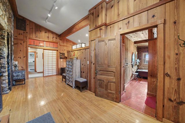 21376 Consolation, Volcano, CA 95689
