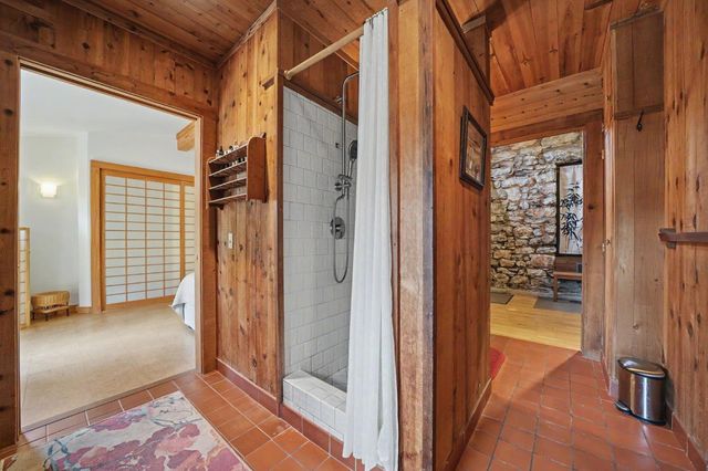 21376 Consolation, Volcano, CA 95689