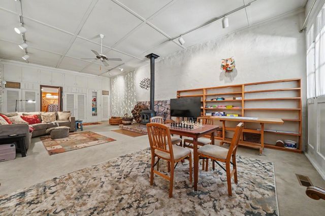 21376 Consolation, Volcano, CA 95689