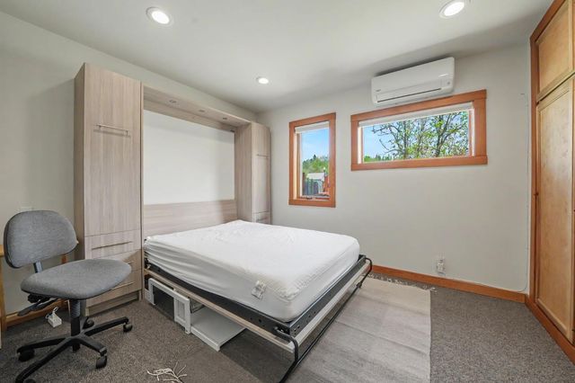 21376 Consolation, Volcano, CA 95689