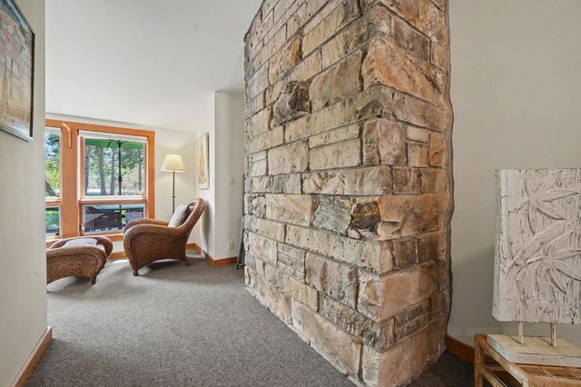 21376 Consolation, Volcano, CA 95689